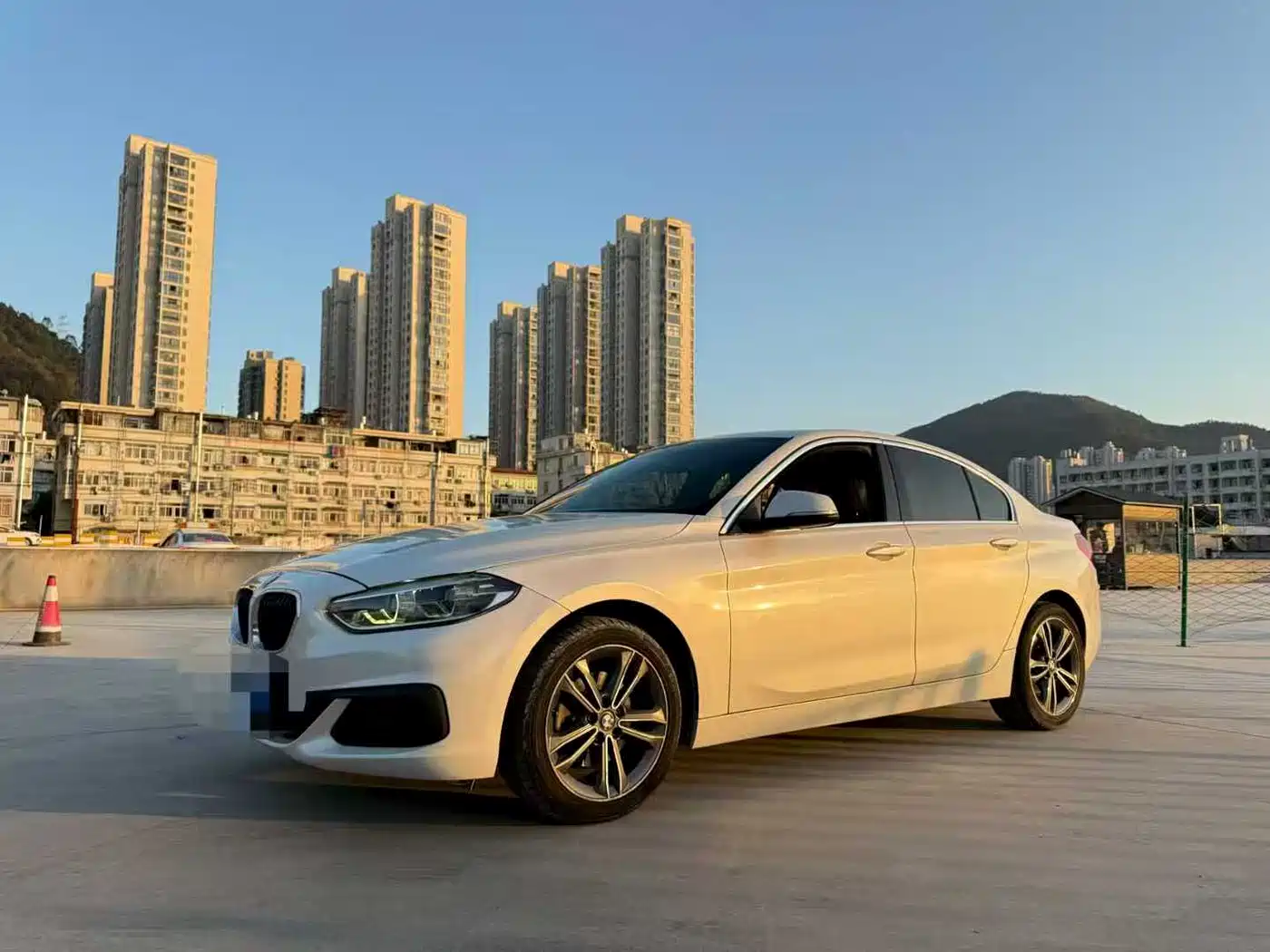 BMW 1 Series 2020 Model 120i Fashion Style фото 2