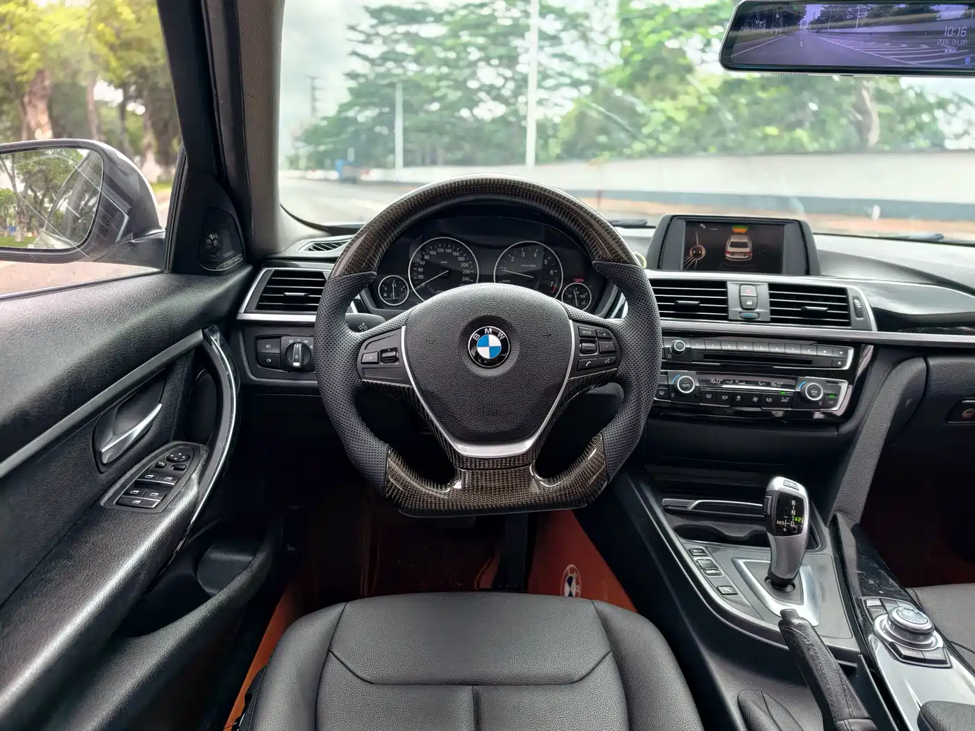 BMW 3 Series 2017 320Li Fashion фото 18