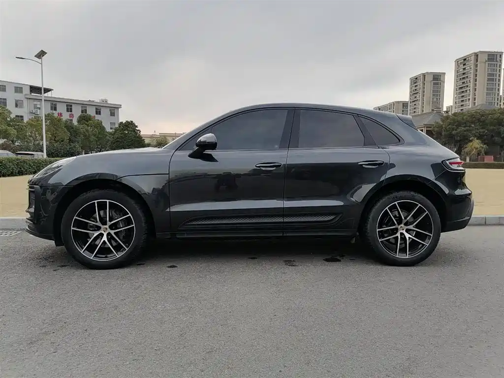 Porsche Macan 2023 Macan 2.0T фото 8