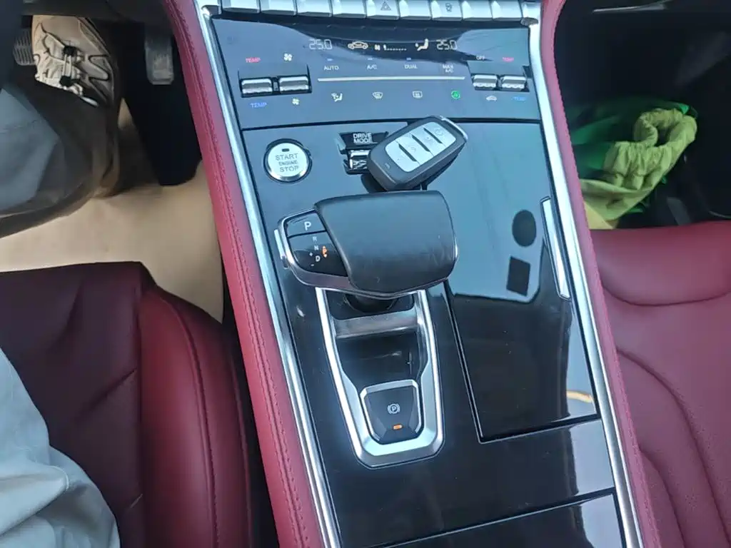 Changan CS85 2019 2019 1.5T DCT Dynamic Edition China VI
