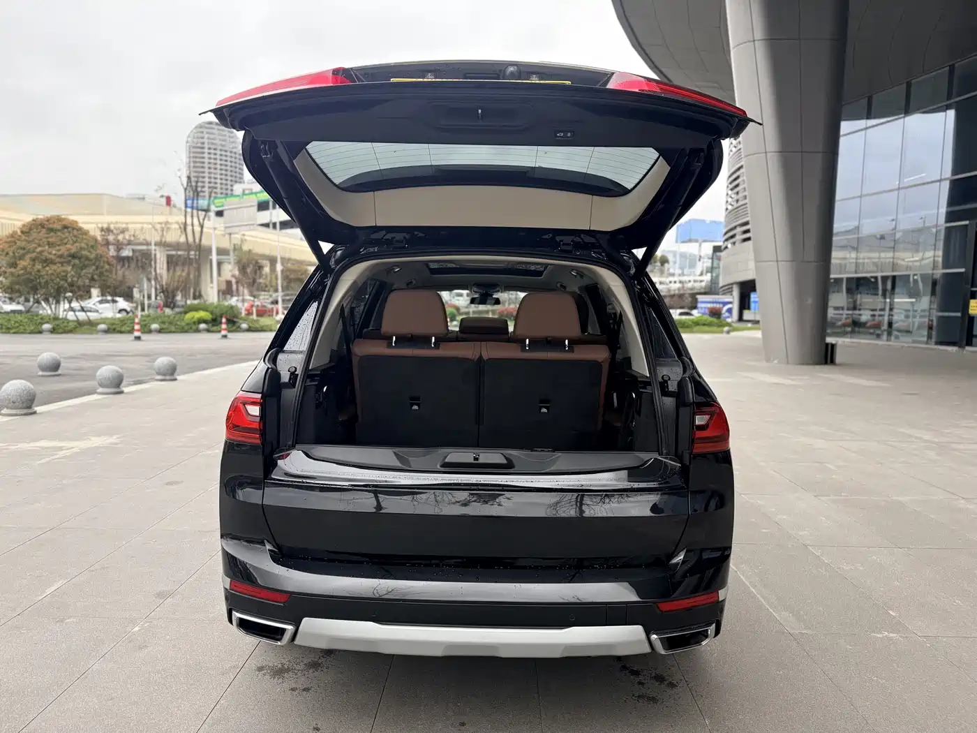 BMW X7 2021 xDrive40i Leading Luxury Package фото 24