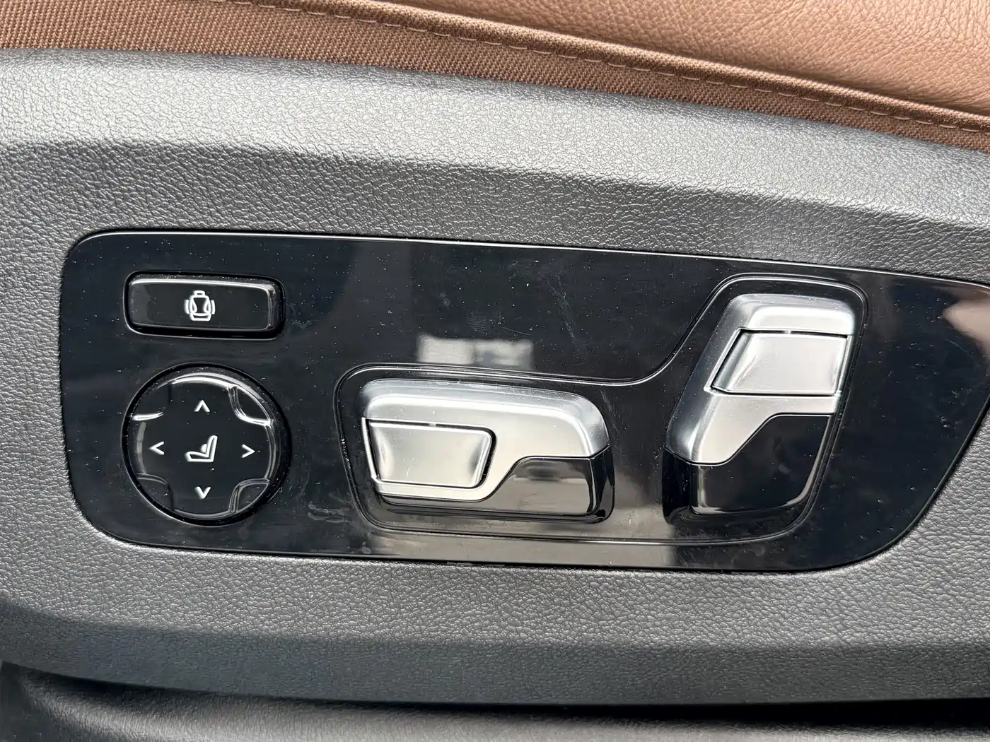 BMW X7 2021 xDrive40i Leading Luxury Package фото 25