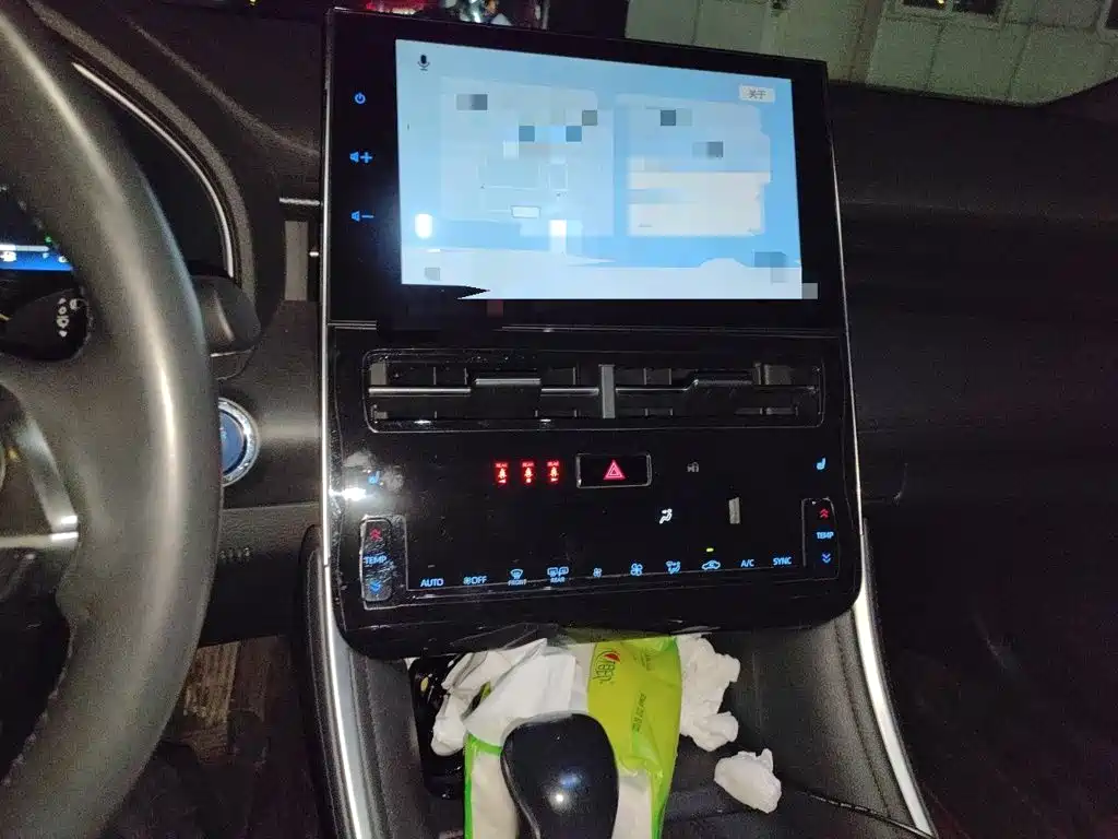 Photo 9 - Toyota Avalon