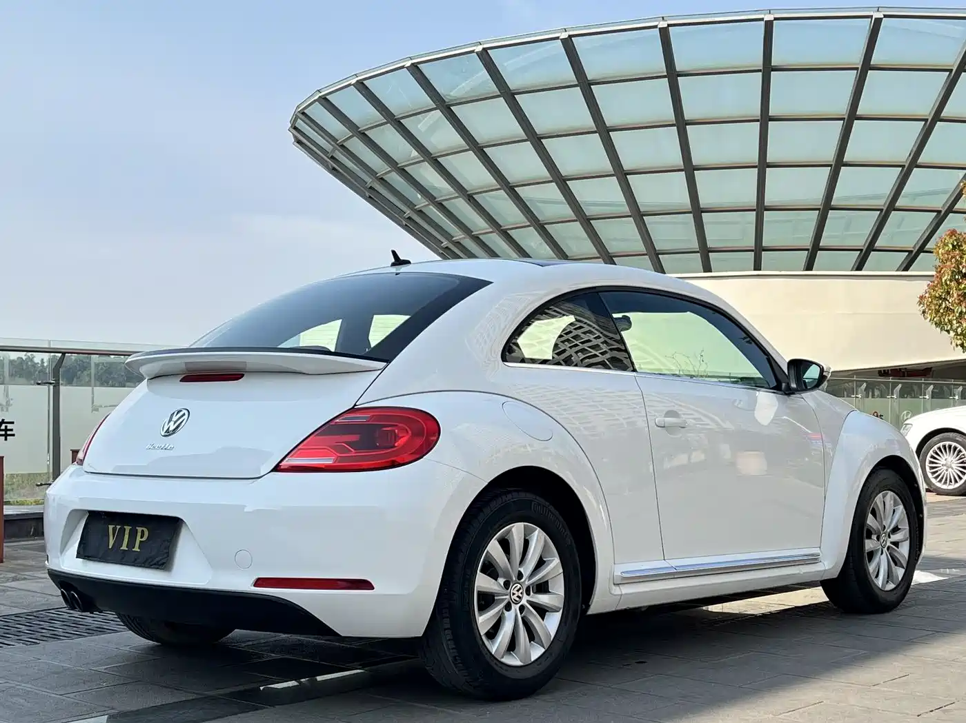 Volkswagen Beetle 2014 1.4TSI Fashion Edition фото 7