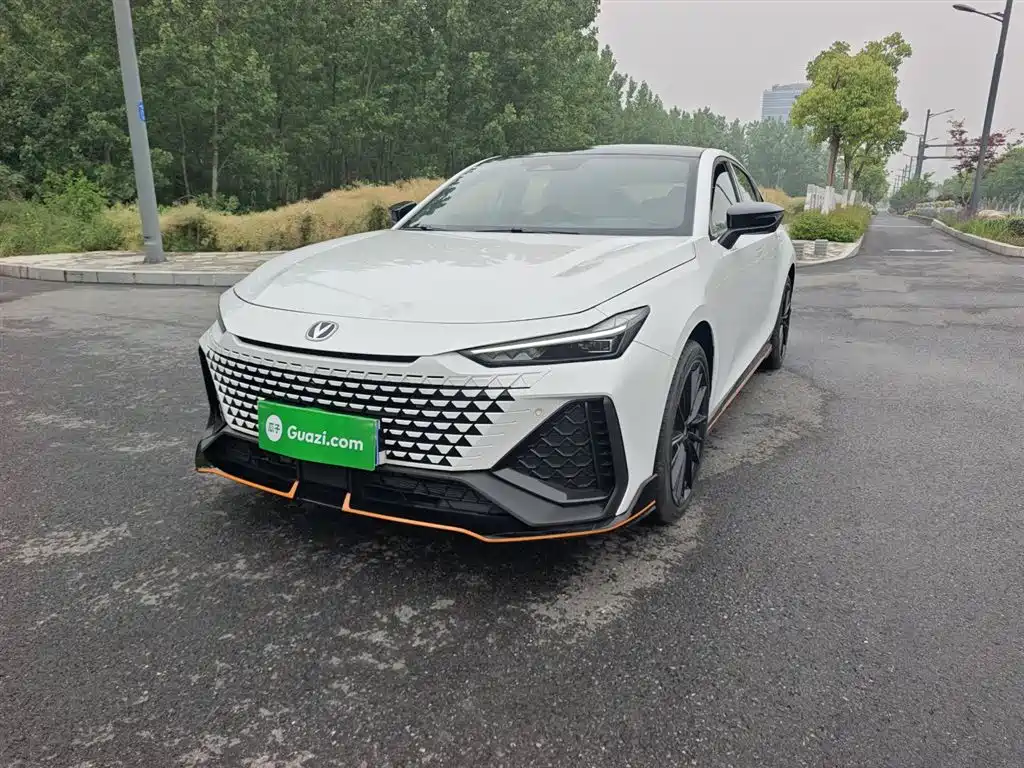 Changan UNI-V 2024 2.0T High Performance Edition