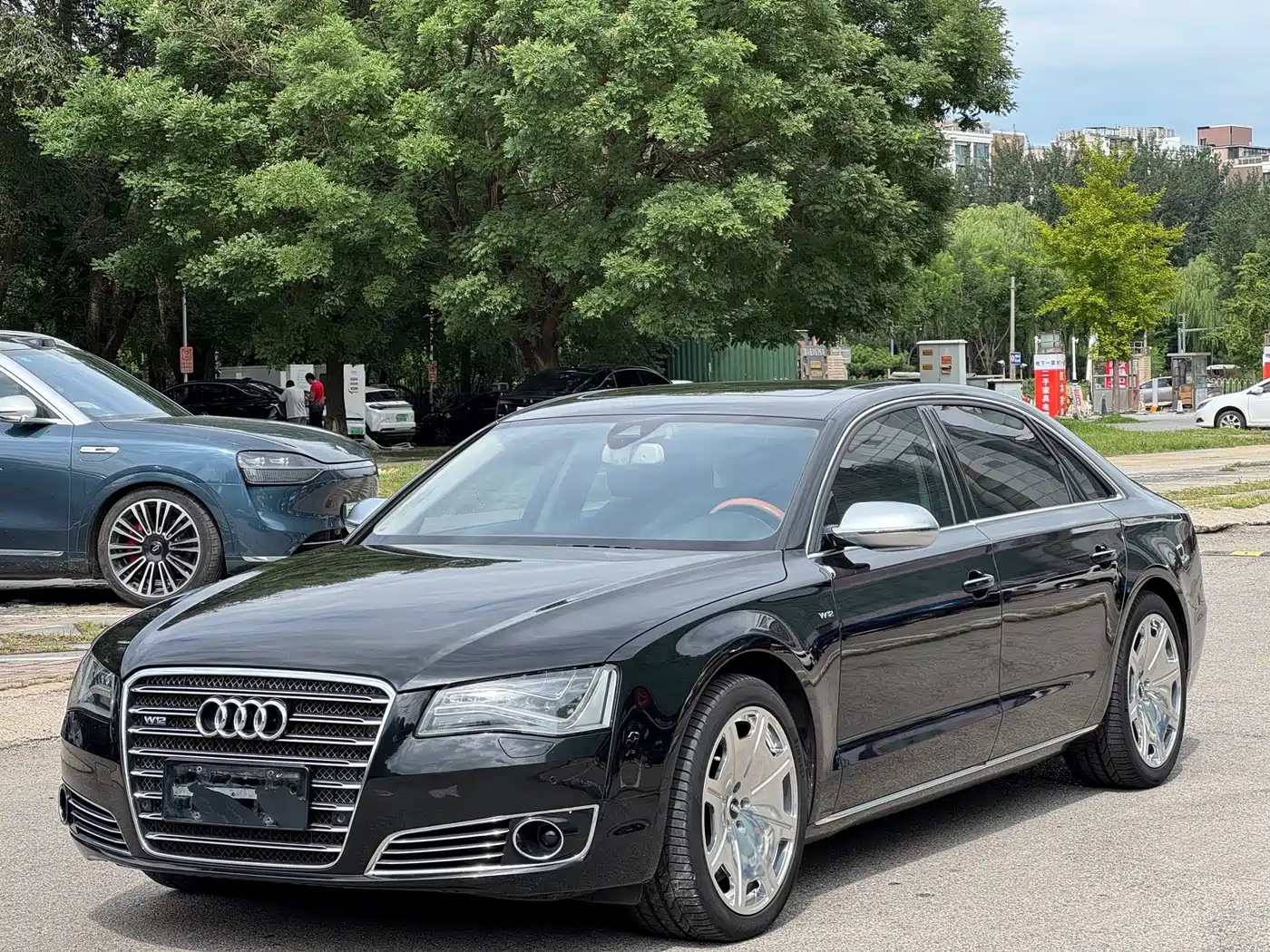 Photo 1 - Audi A8