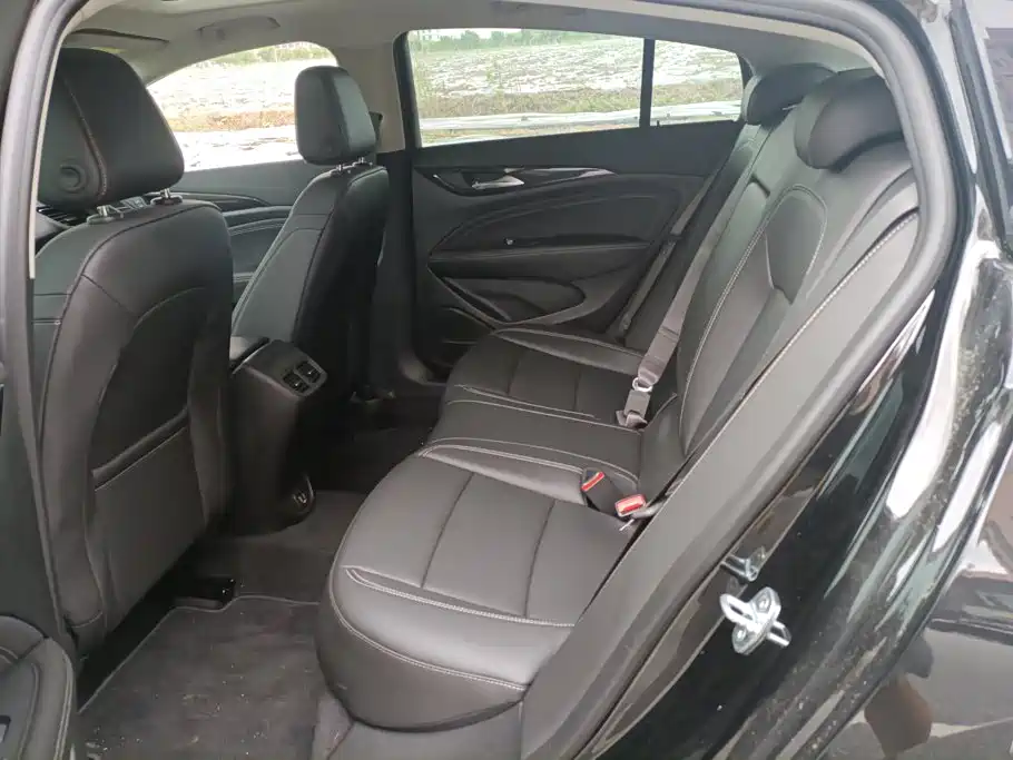 Buick Regal 2026 2025 Model Base Type