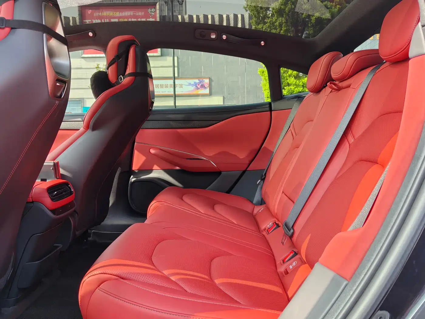 XIAOMI CAR XIAOMI SU7