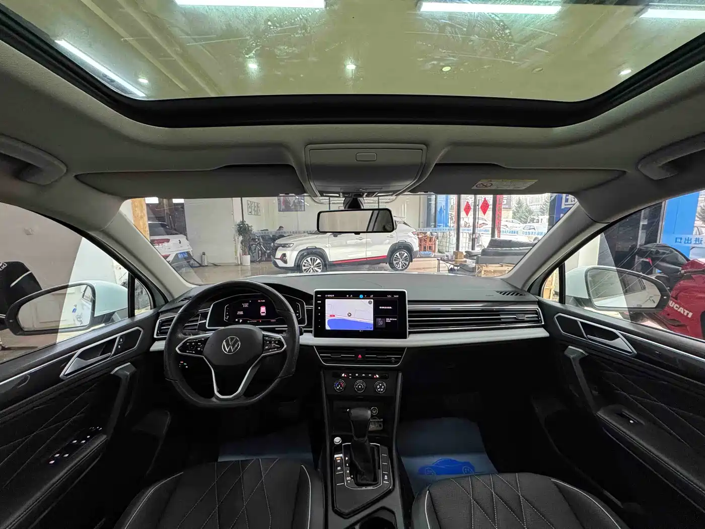 Volkswagen Tiguan L 2023 280TSI 2WD Trend Limited Edition фото 17