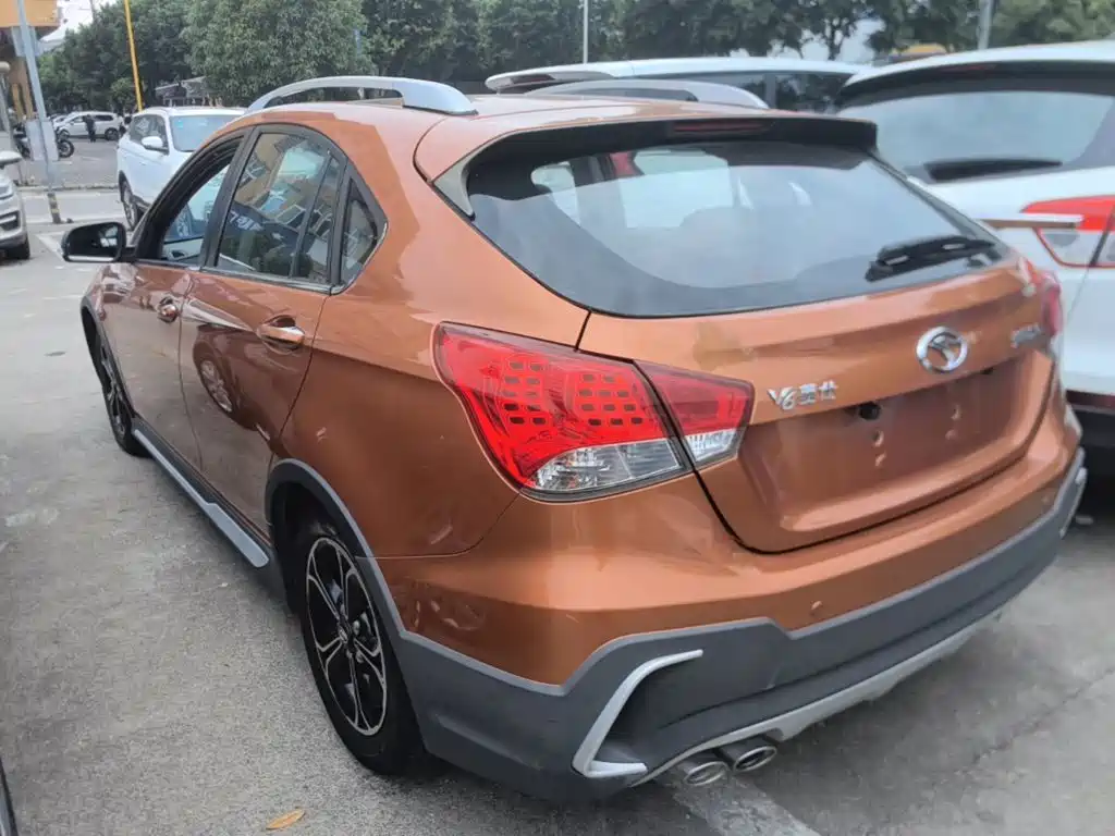 Soueast V6 Lingshi 2016 2015 CROSS 1.5L Manual Smart Premium Edition