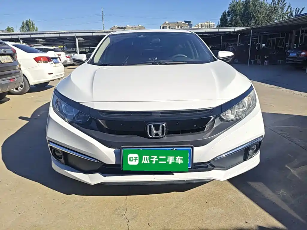 Фото 3 - Honda Civic