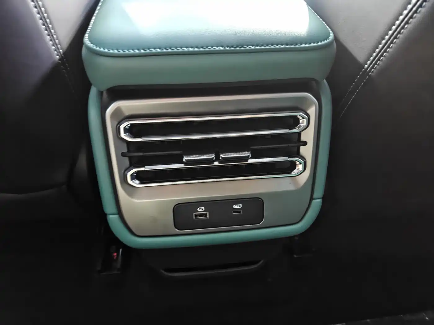 Jetour Freedom 2025 2025 2.0TD XWD Conqueror