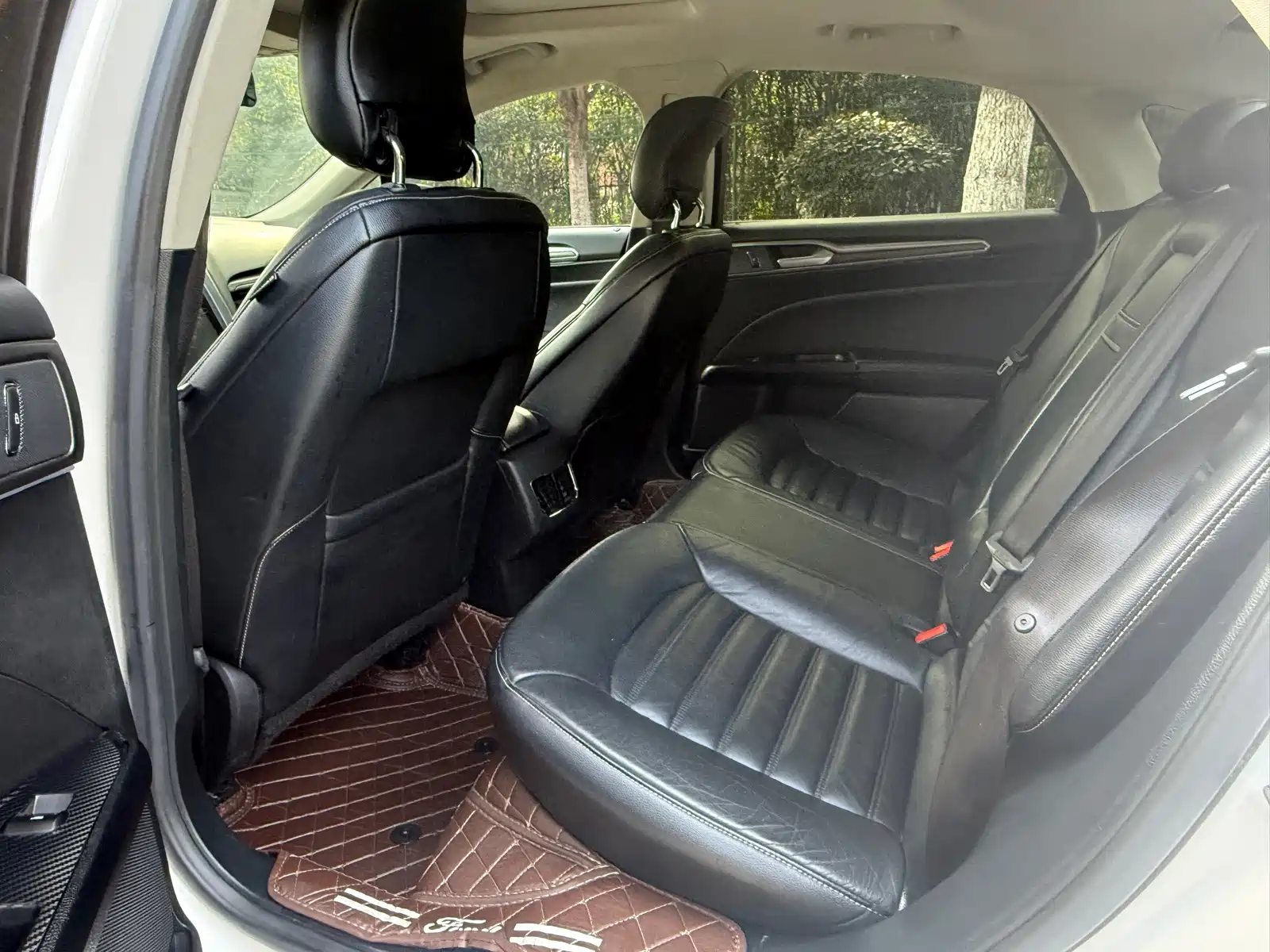 صورة 6 - Ford Mondeo