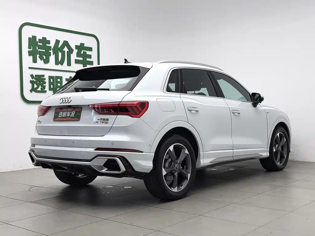 Audi Q3 2024 2024 35 TFSI Fashion Sport
