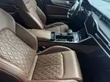 Photo 8 - Audi A6L