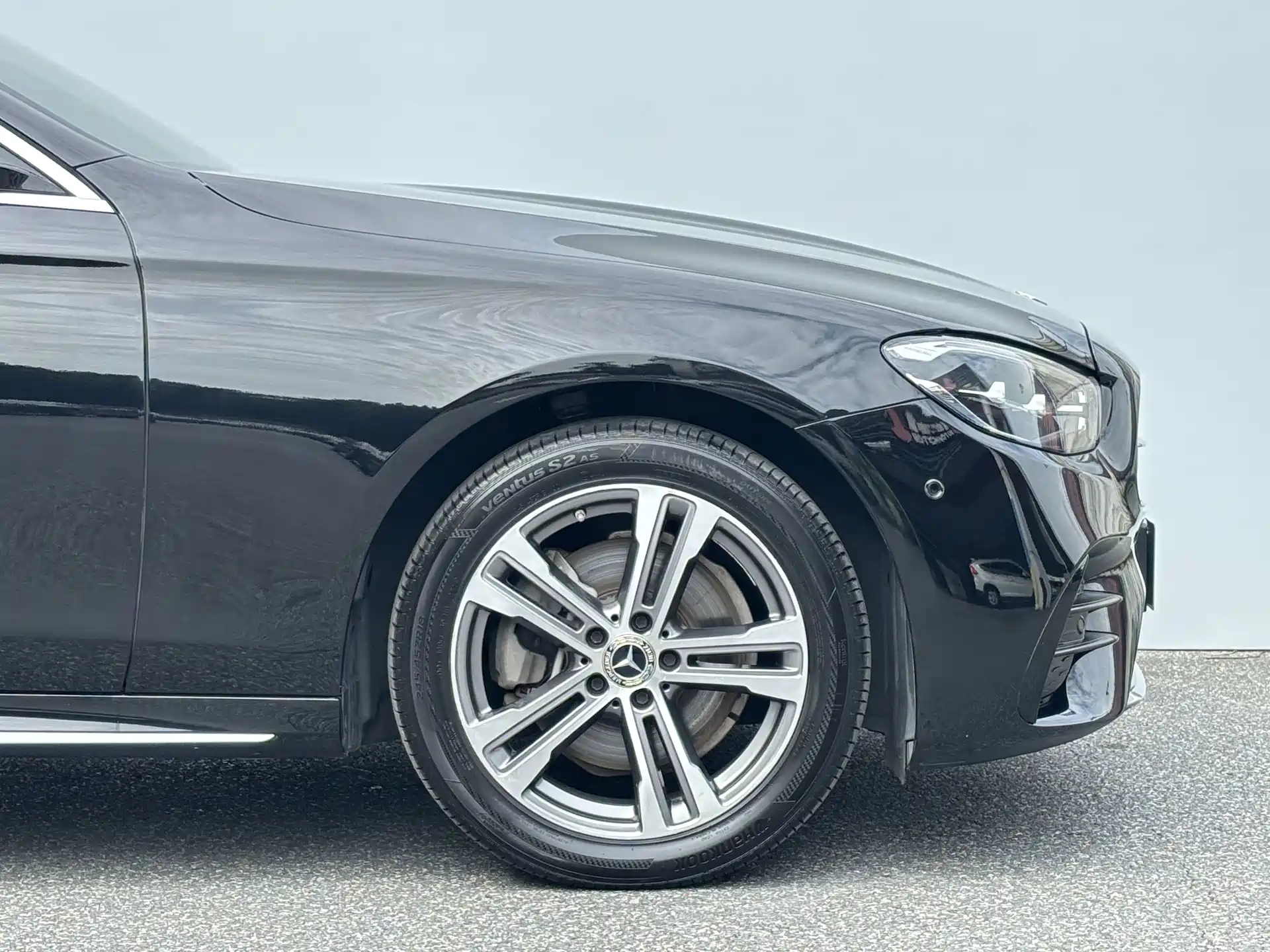 Фото 6 - Mercedes-Benz E-Class