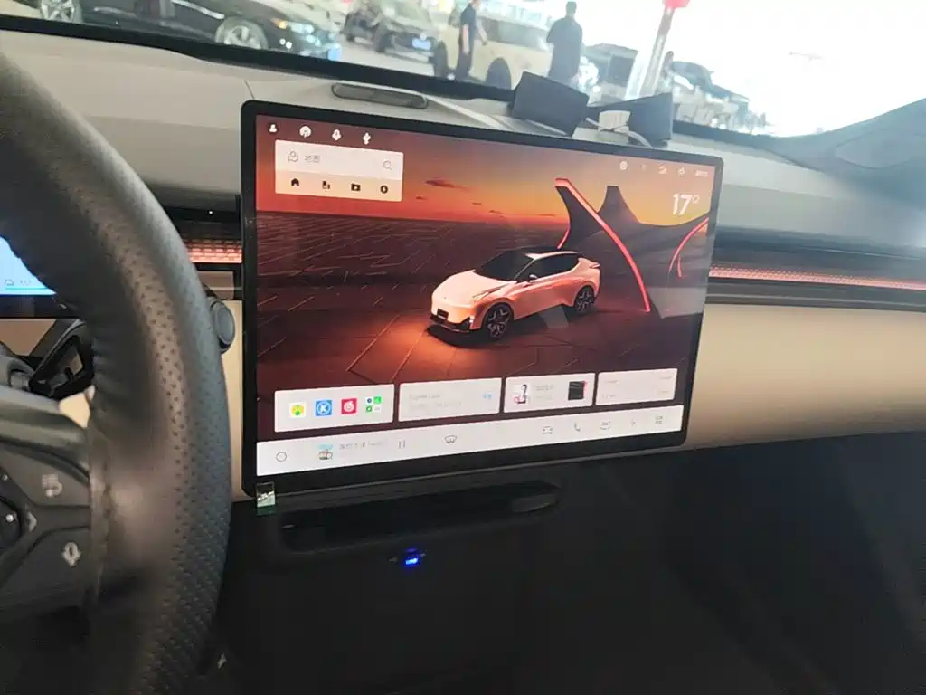 Lynk & Co Z20 2026 2025 175kW