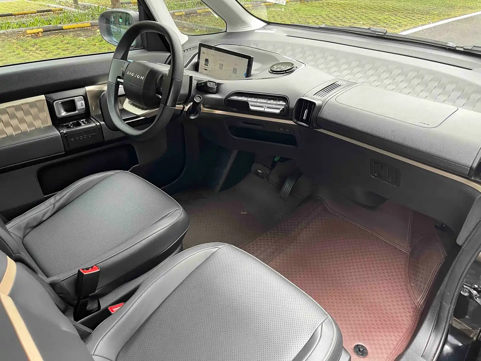 Фото 6 - Baojun KiWi EV