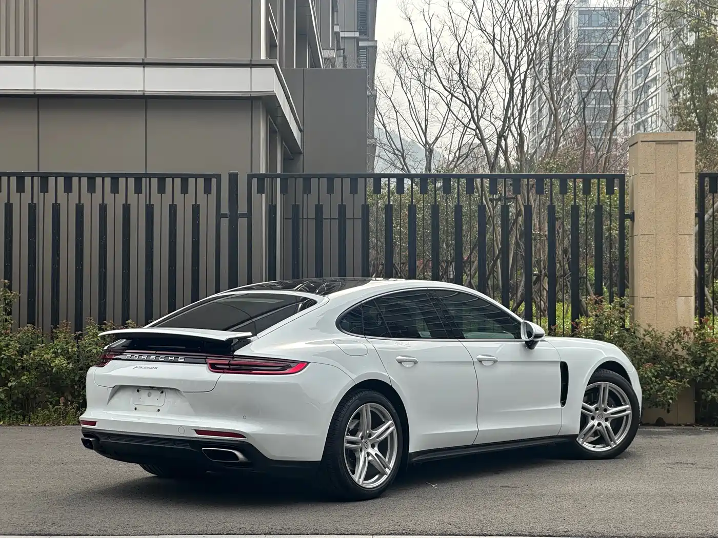 Porsche Panamera 2017 Panamera 3.0T фото 6