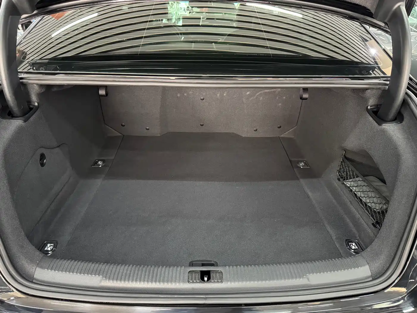 Audi A6L 2018 30th Anniversary 30 FSI Style фото 10