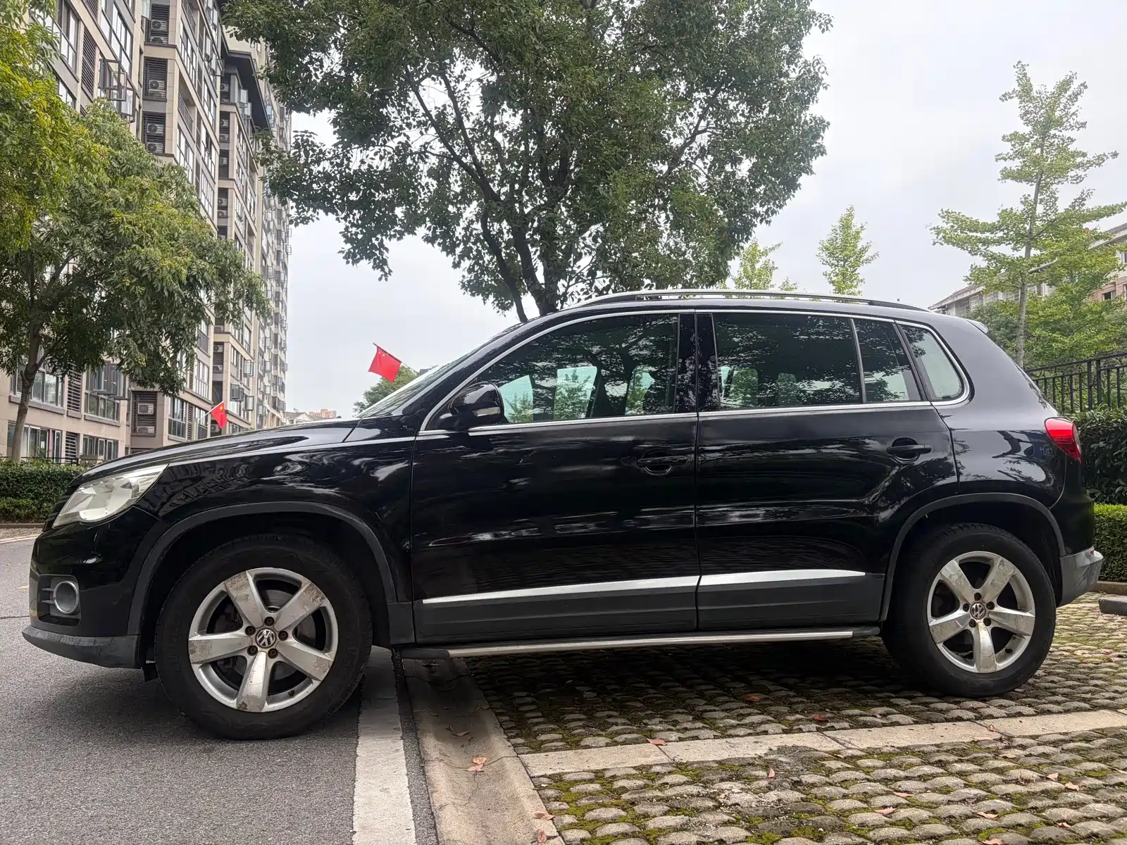 Фото 4 - Volkswagen Tiguan