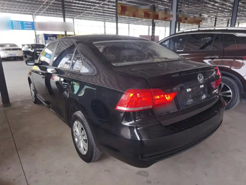 Volkswagen Santana 2016 1.6L Manual Trend Edition фото 23