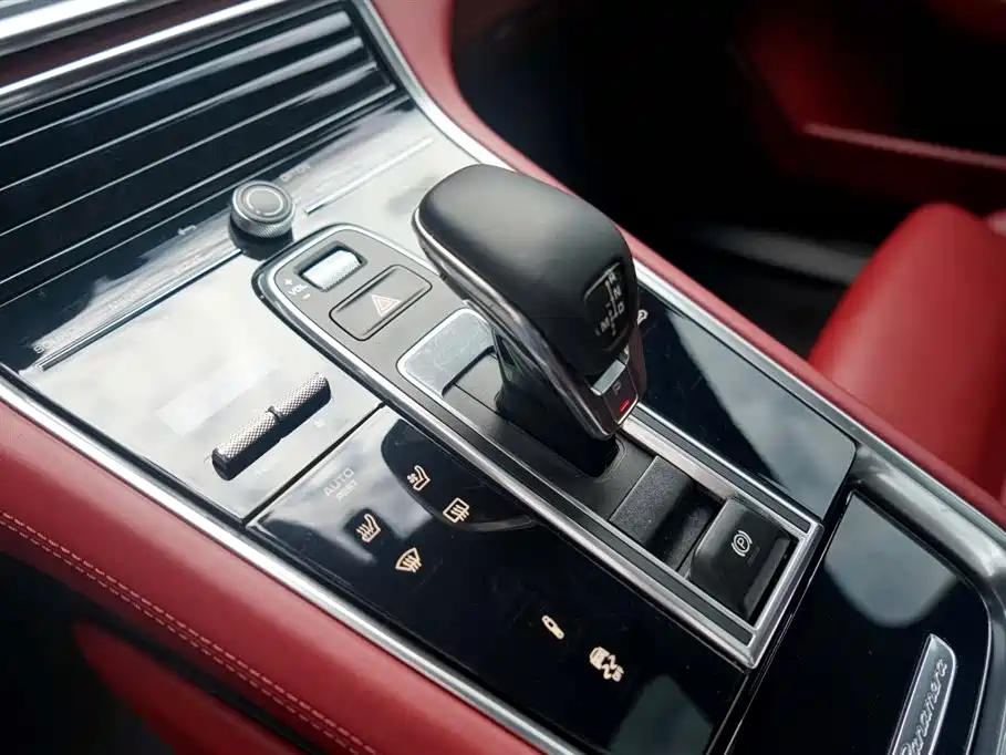 Porsche Panamera 2023 Panamera Executive Long Wheelbase 2.9T фото 23