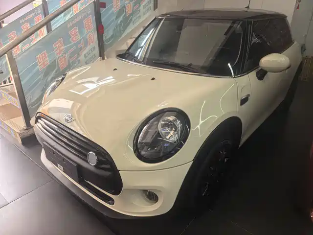 MINI 
