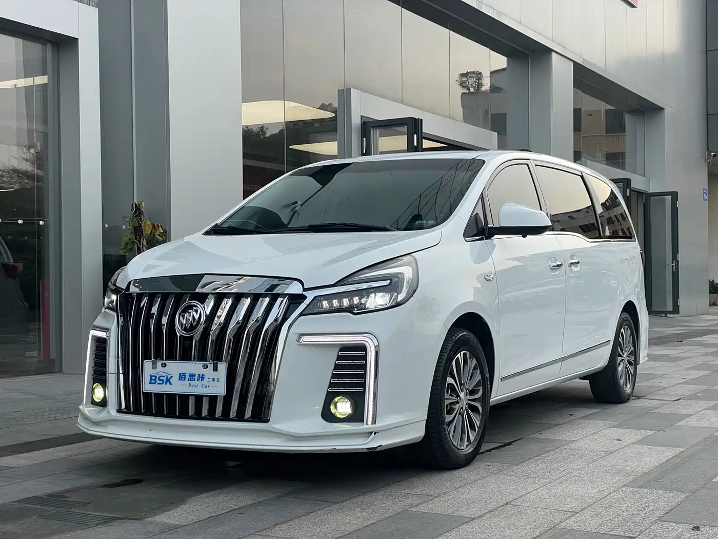 Buick GL8