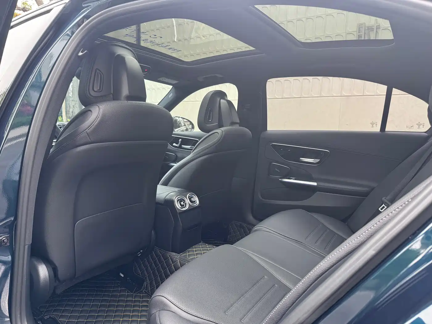 Mercedes-Benz C-Class 2023 C 260 L Sport фото 14