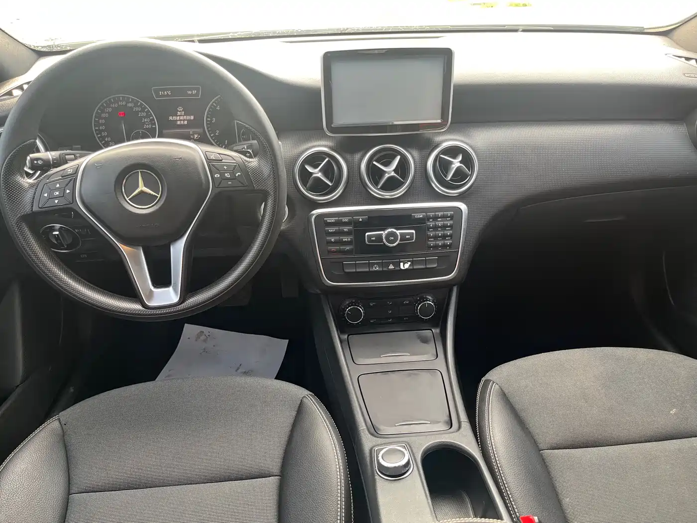 Mercedes-Benz A-Class (Import) 2015 A 180 Standard фото 7