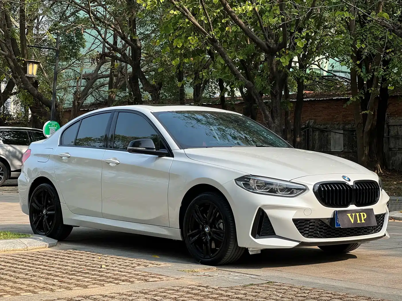 BMW 1 Series 2023 2023 125i M Sport Shadow Edition