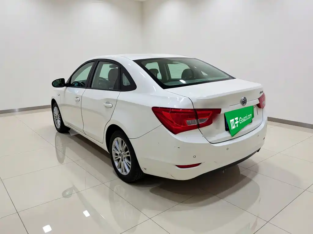 Фото 4 - Buick Excelle