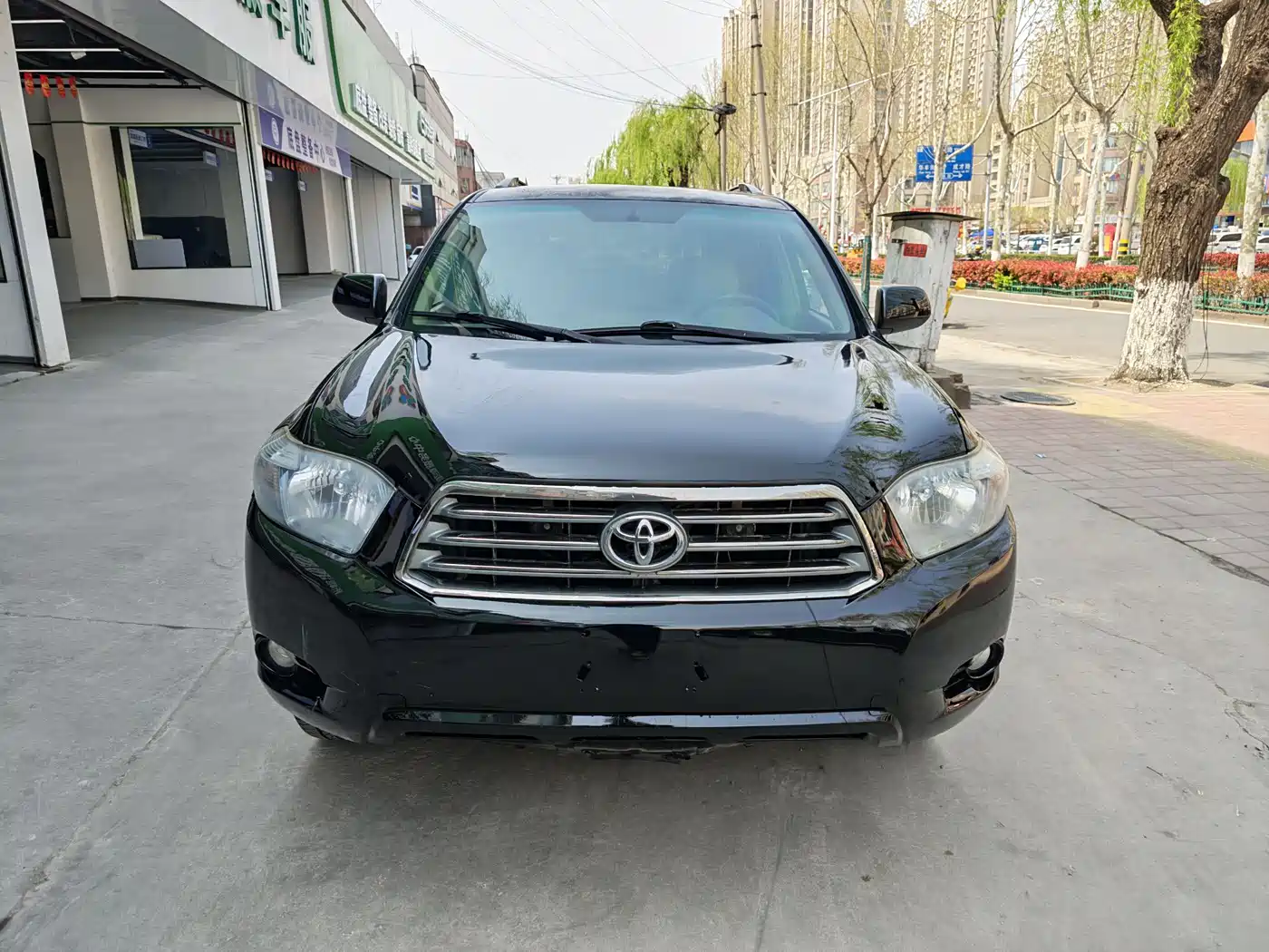 Toyota Highlander 2011 2.7L 2WD 5-seat Elite фото 2