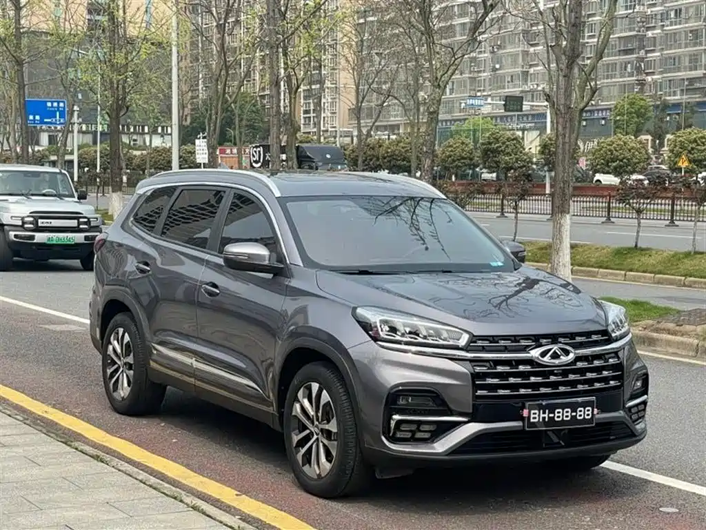 CHERY TIGGO 8