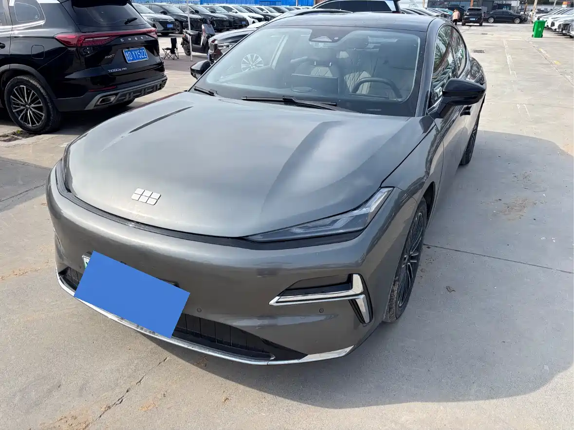 GEELY GALAXY GALAXY SPARKLE 8