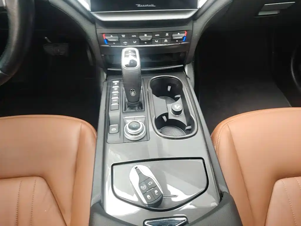 Maserati Ghibli 2023 2022 2.0T GT Edge Edition