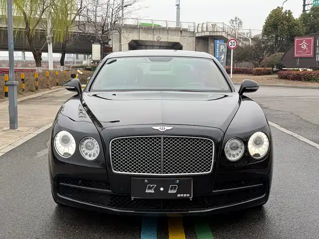 bentley flying