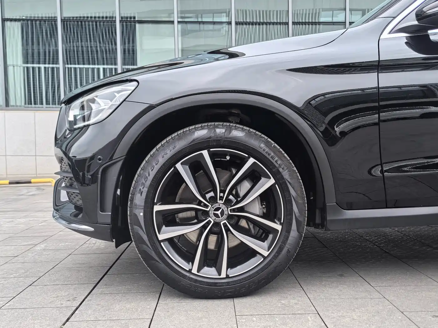 Mercedes-Benz GLC 2020 GLC 260 L 4MATIC Luxury фото 5