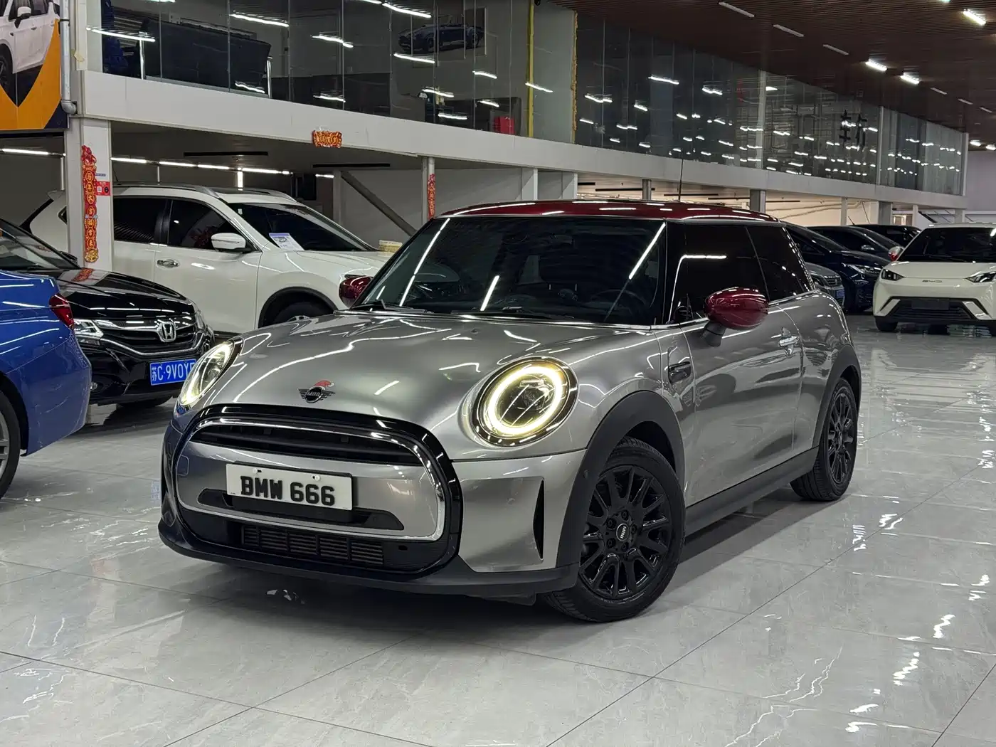 MINI MINI