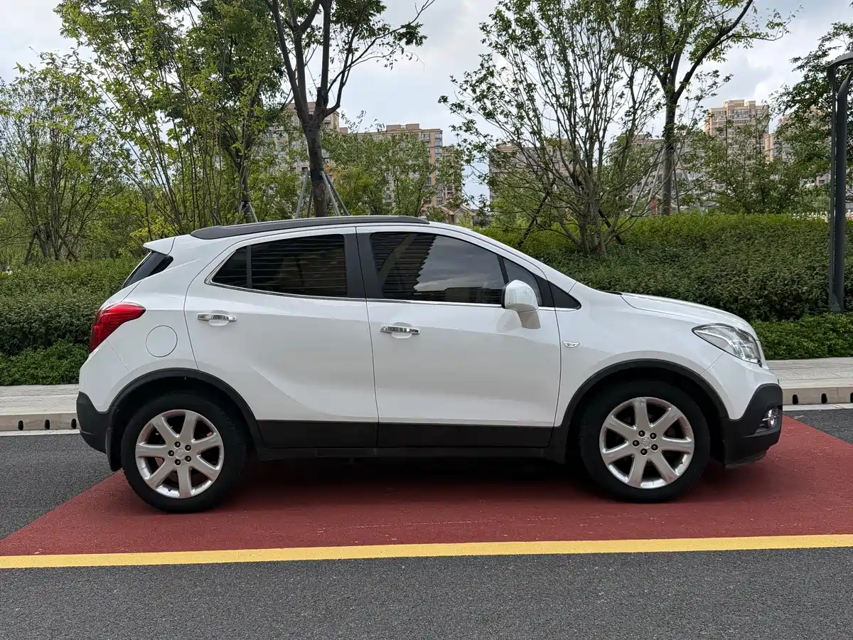 Фото 7 - Buick Encore