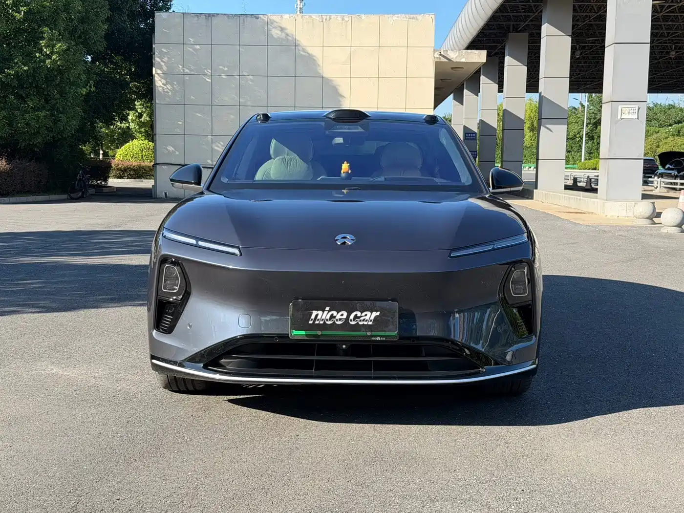 2025 NIO ET9