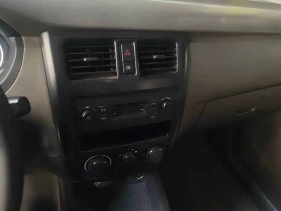 Wuling Motors Wuling Rongguang V 2019 2018 1.2L Utility