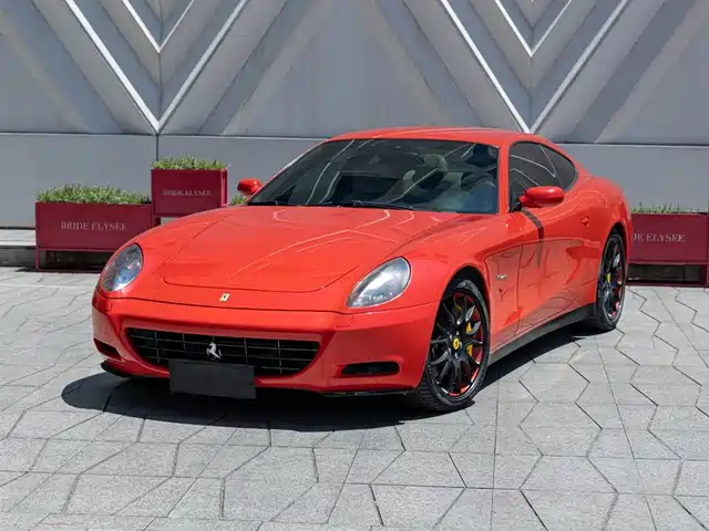  Ferrari Ferrari 612 2005 Scaglietti 5.7