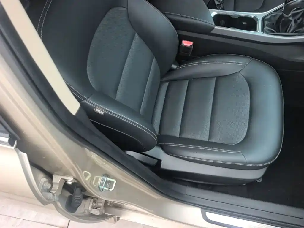 Geely Emgrand GL 2019 2018 1.8L Manual Elite Smart Connect Type