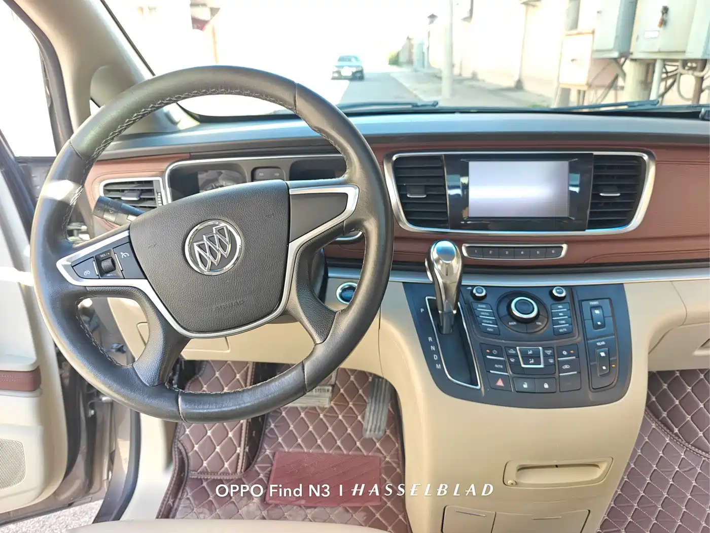Buick GL8 2015 2.4L Luxury Business Exclusive Edition фото 10