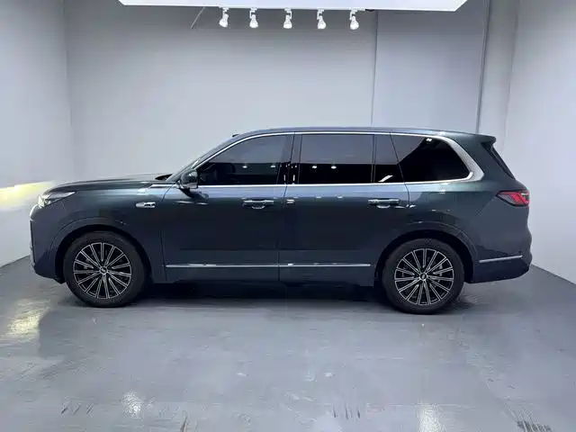 Geely Galaxy Galaxy M9 2025 2025 Model 230km 2WD Explorer+ Edition
