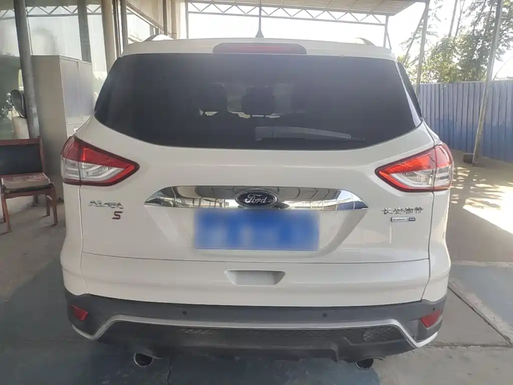 Ford Kuga 2016 2015 2.0L GTDi 4WD Sport