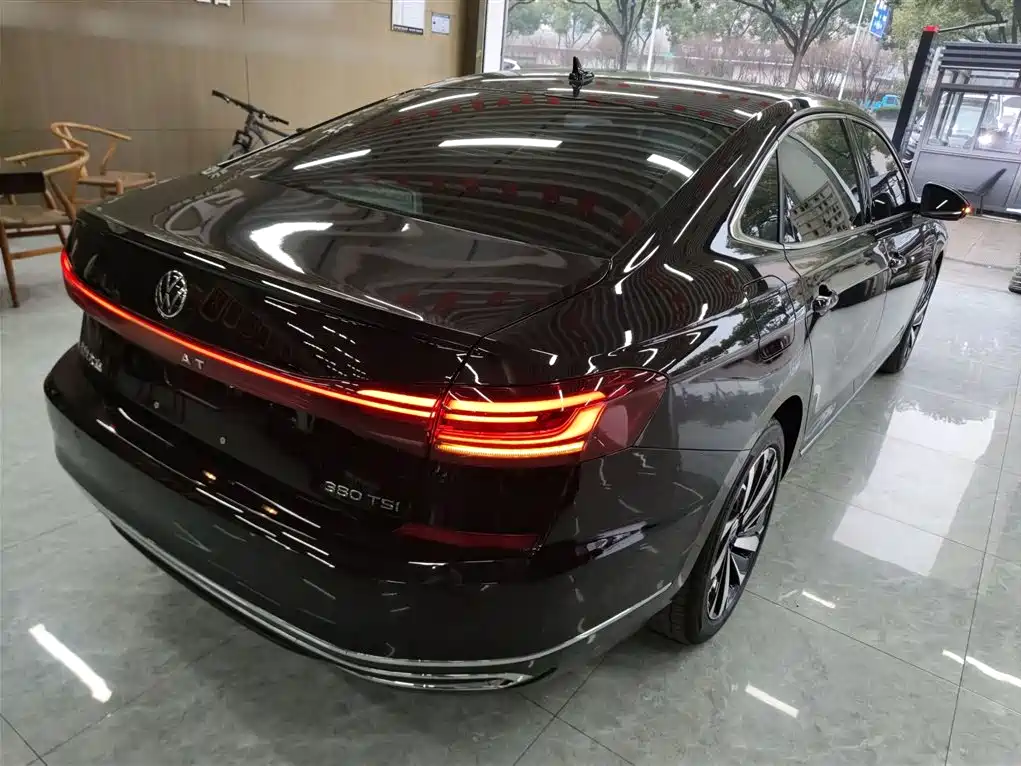 Volkswagen Passat 2025 Outstanding 380TSI Dragon Soaring Edition фото 7