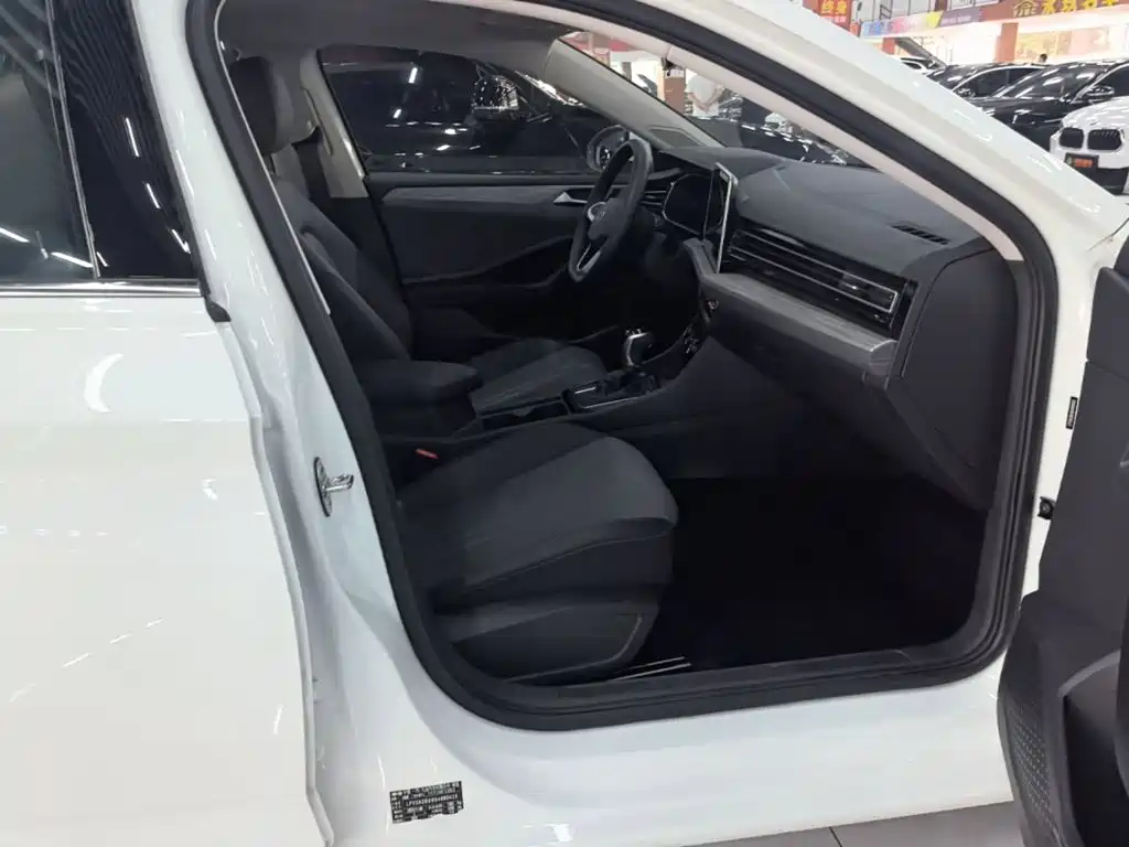 Volkswagen Sagitar 2026 2026 Model 30 Million Special Selection 300TSI DSG Surpass Edition